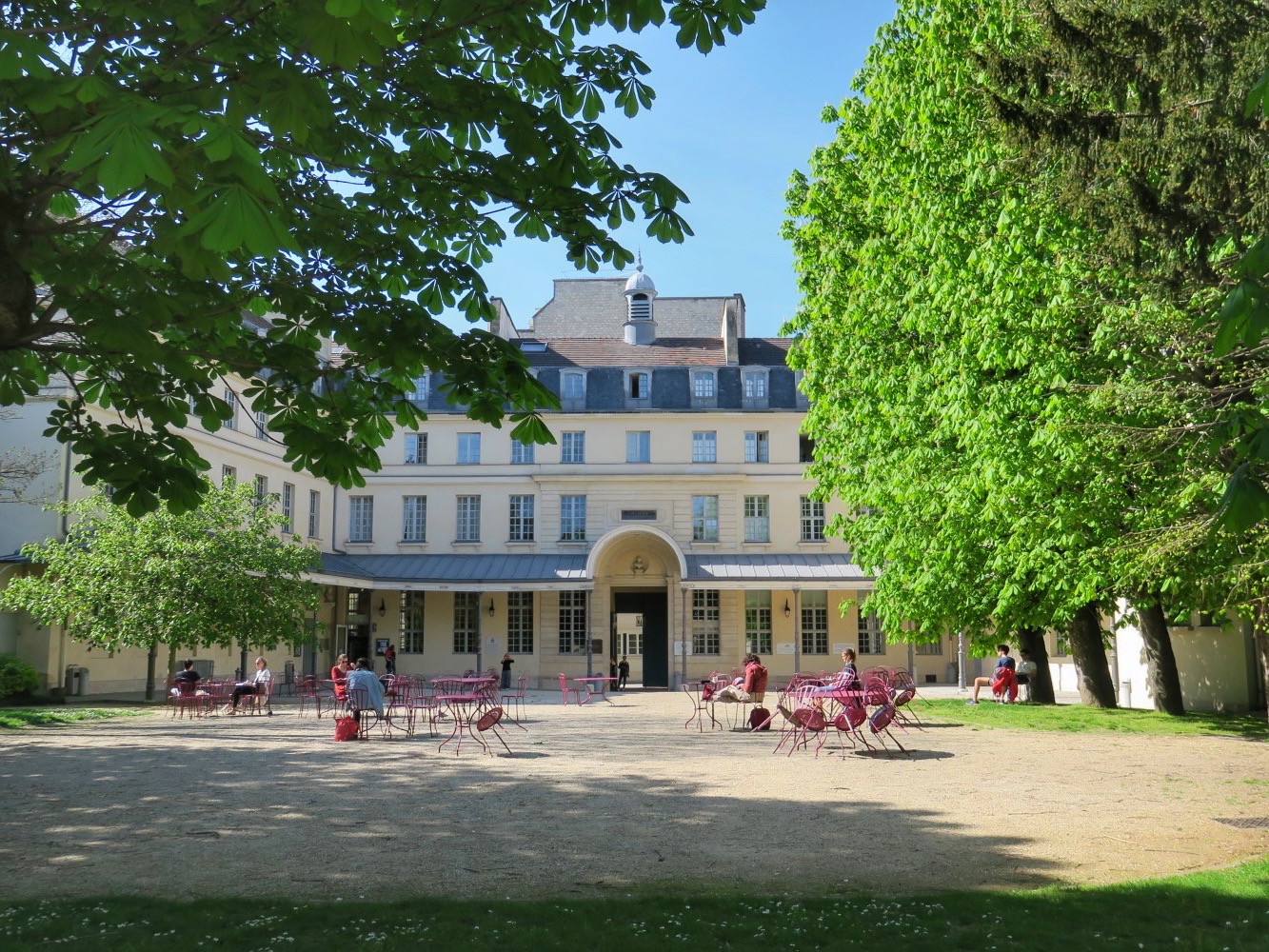 centre-culturel-irlandais-paris-insolite-secret-arcanum-1.JPG