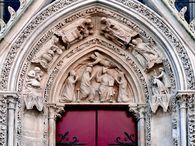 Porte Rouge Notre-Dame de Paris alchimique et secrete. porte des initi&eacute;s et des chanoines