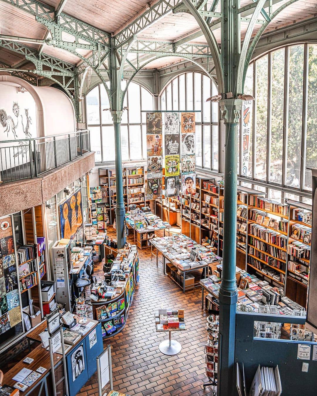 Les Halles Saint-Pierre à Montmartre