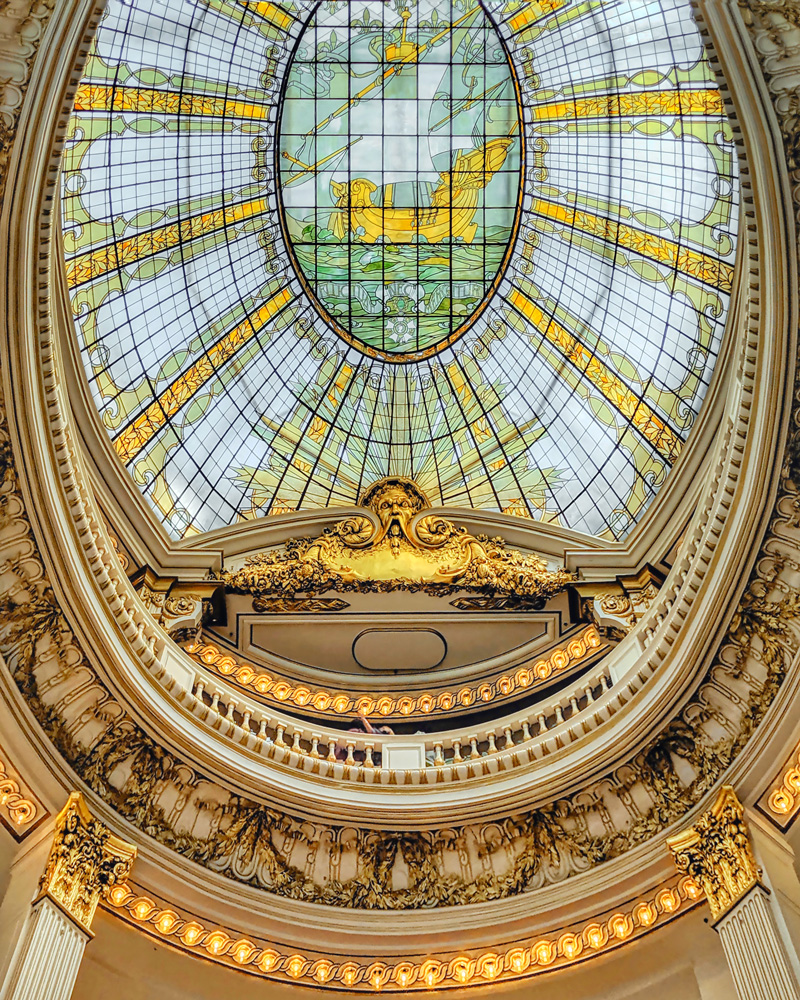 Le rotonde et la verrière de "La City of Paris", à San Francisco